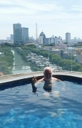 Thumbs/tn_pool 2.jpg